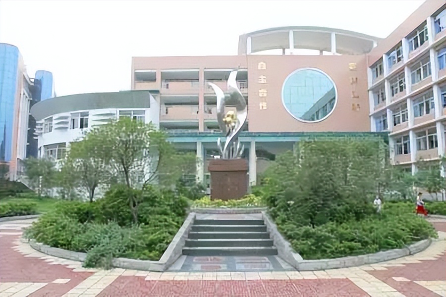 迟到的大学三、初到川师第10节：校园里面