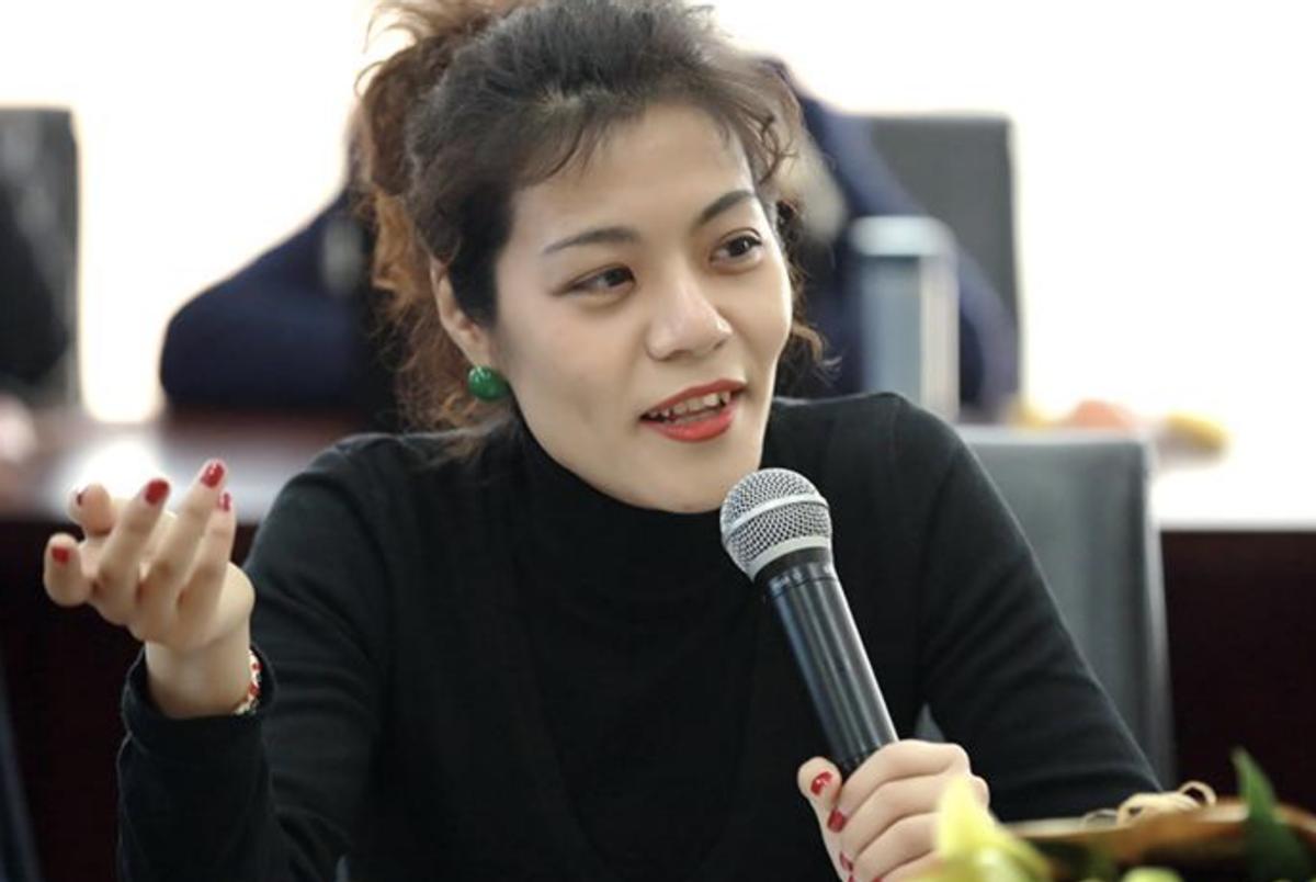 复旦网红教授陈果是如何走下神坛,复旦女神陈果为何跌落神坛