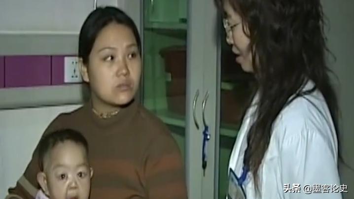 故事:河南1岁女婴患早老症,一夜变成80岁老人,母亲含泪千里求医