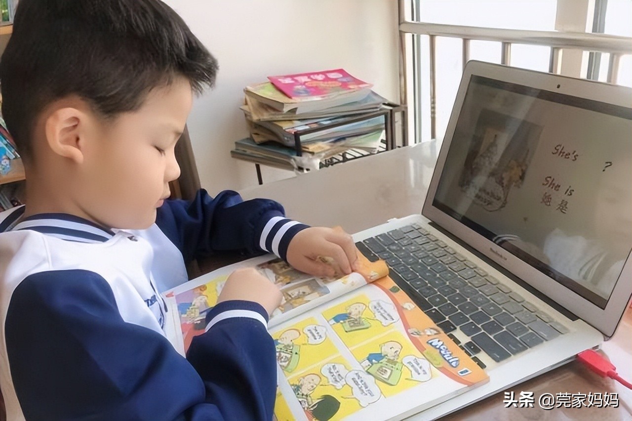 孩子玩手机上瘾家长如何引导,家庭教育防止孩子玩手机上瘾