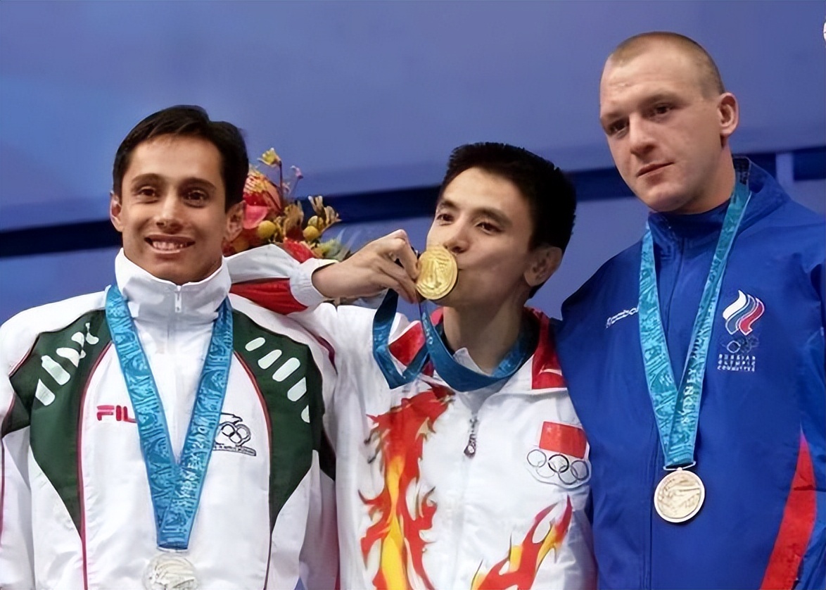 周继红奥运冠军视频,周继红第一届跳水冠军