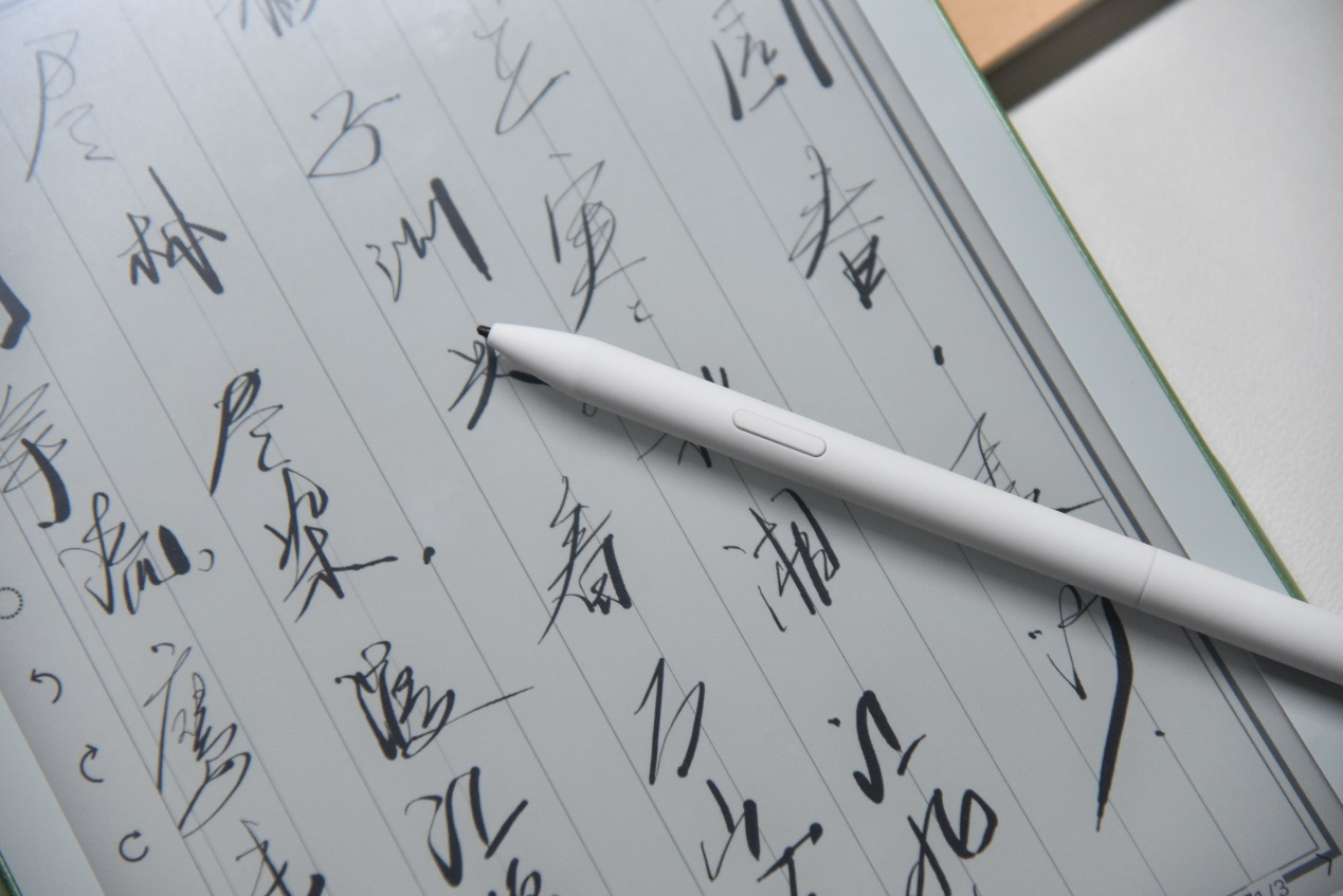 kindle和小米电纸书哪个好,小米电纸书和kindle书哪个好