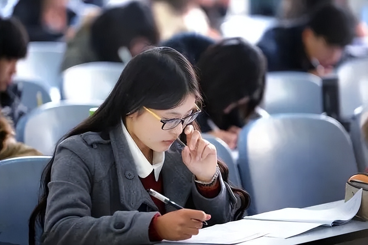 本科就能就业的冷门专业,大学里的冷门专业真的冷门吗