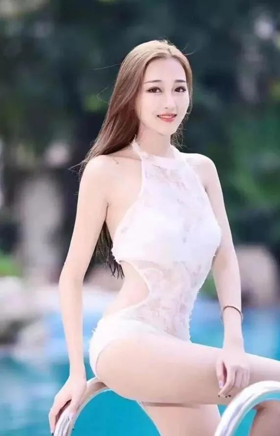 泰国游曼谷夜景随拍,泰国大皇宫玉佛寺旅游攻略