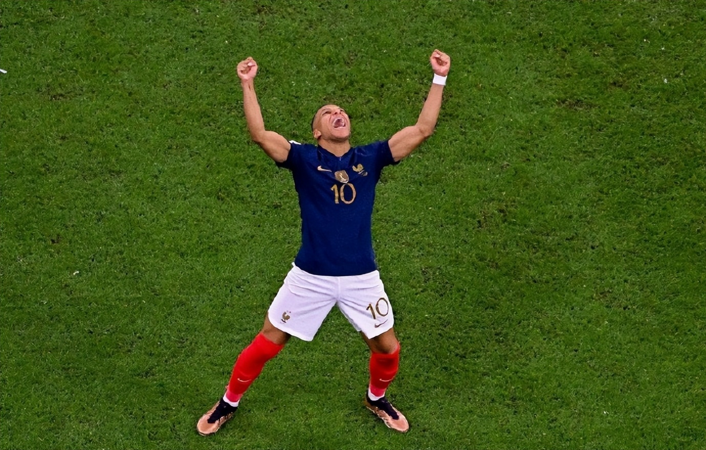 欧洲杯预选赛爱尔兰1-2荷兰,2020年欧洲杯高卢雄鸡vs十字军团