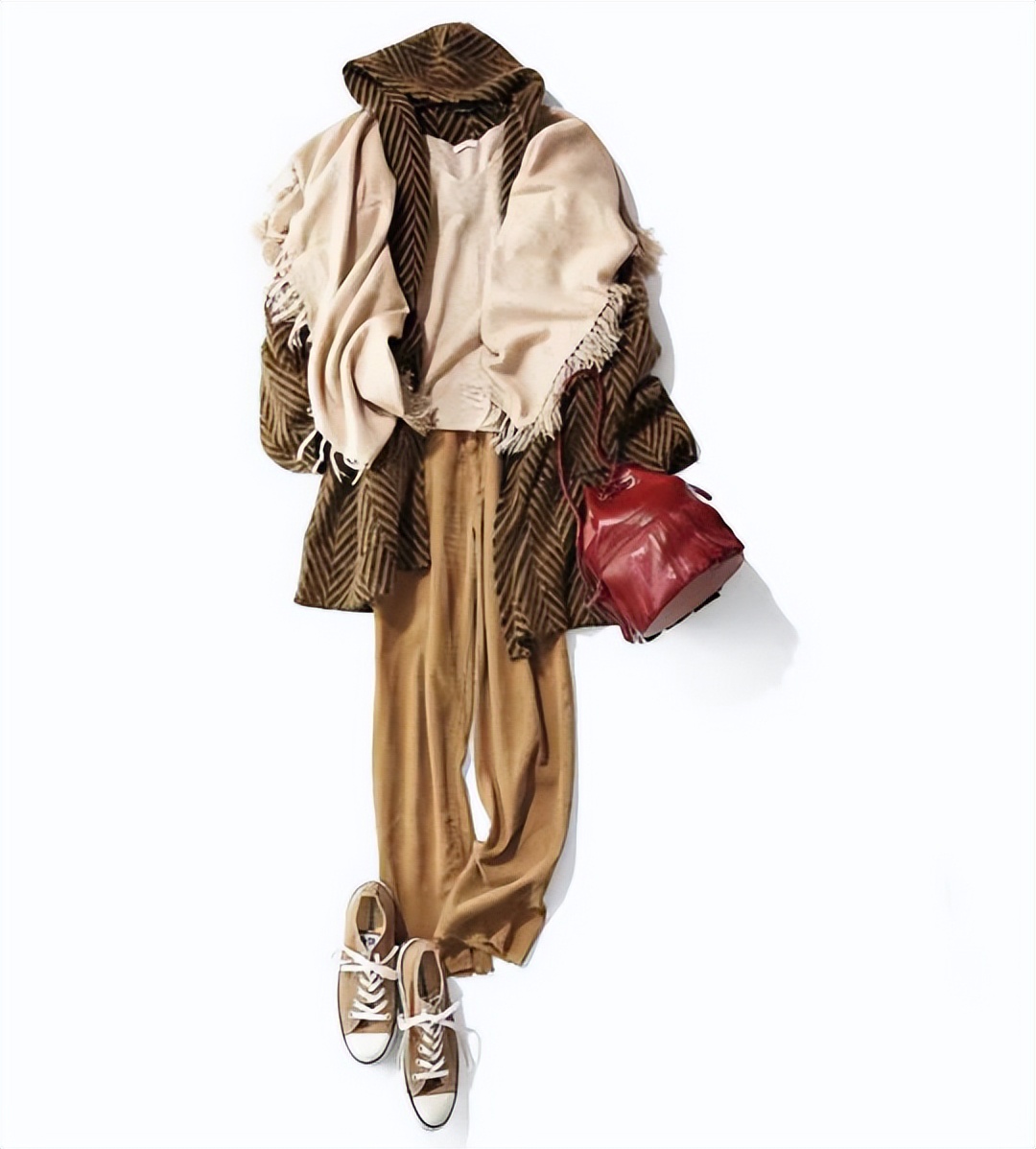 讲究女人最爱的“基本款”，为什么越穿越美？20套穿搭，全是大招