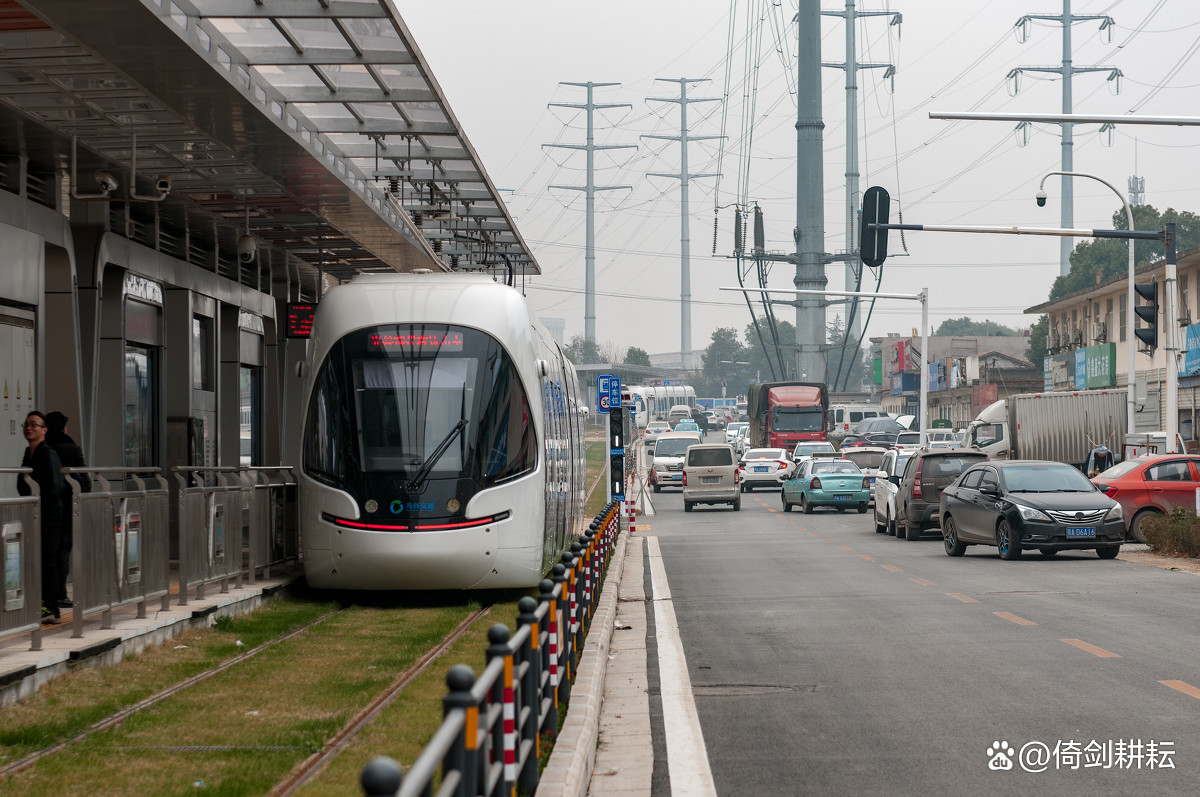 全国有轨电车有哪些城市,中国十个有无轨电车的城市
