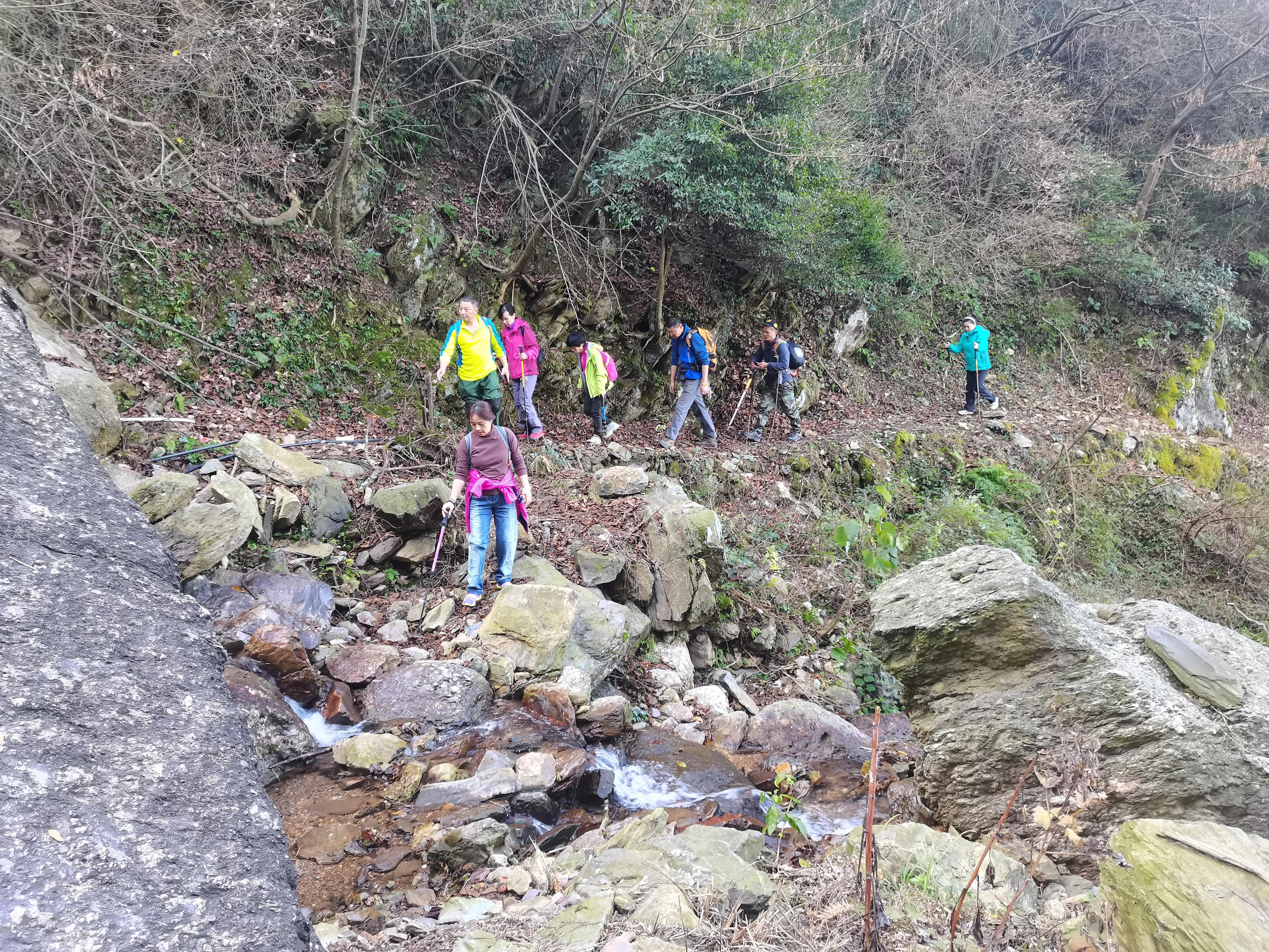 环岱山全程徒步要多久,新邵龙山自驾怎么走