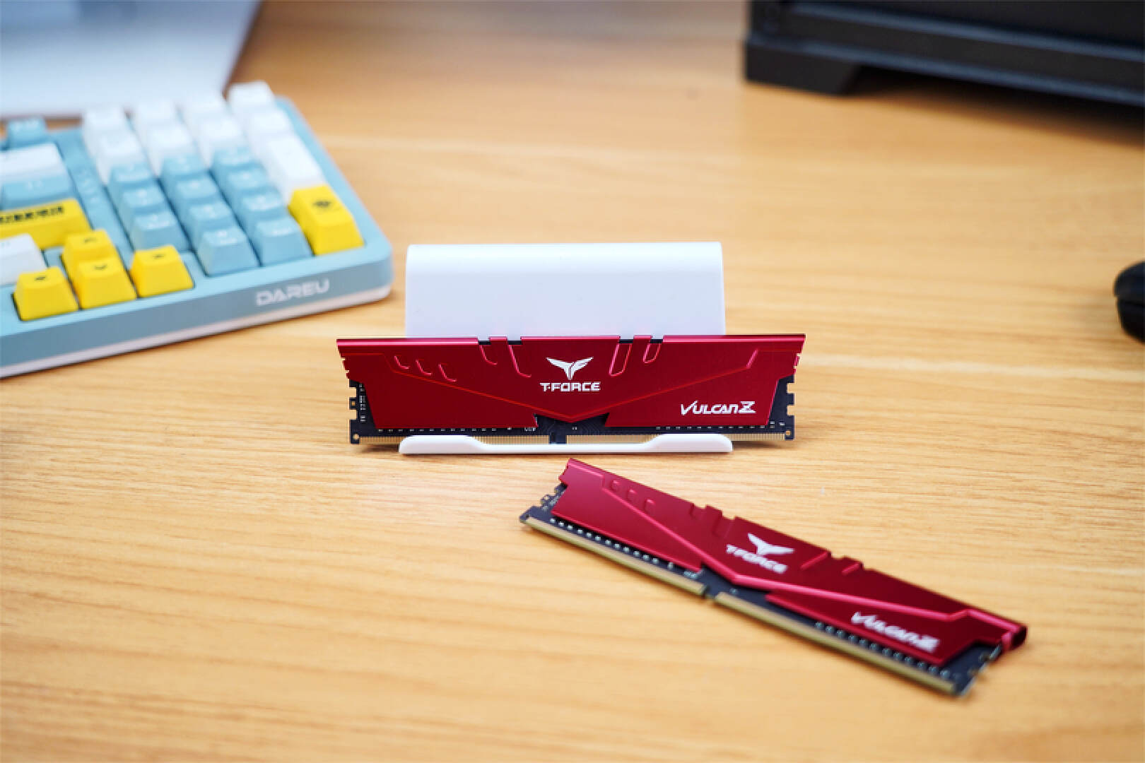 十铨火神16g内存条3200,十铨火神zddr48gb3200多少钱