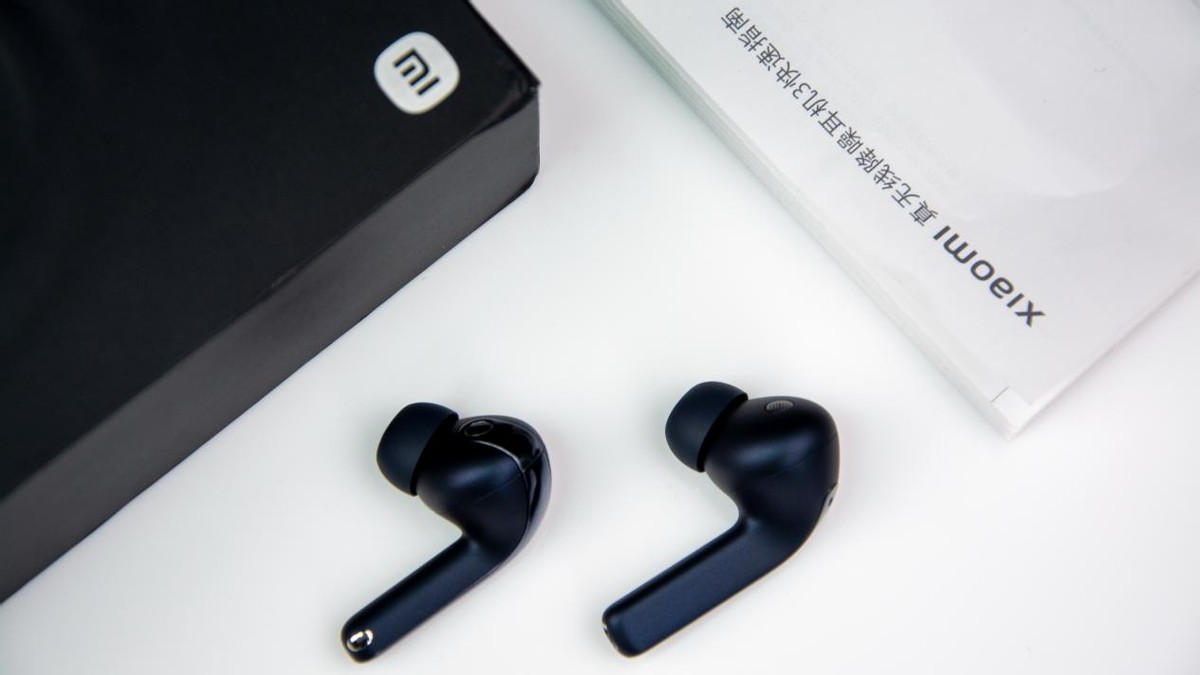 多加2000买pro真的划算吗,小米buds3pro三种颜色对比