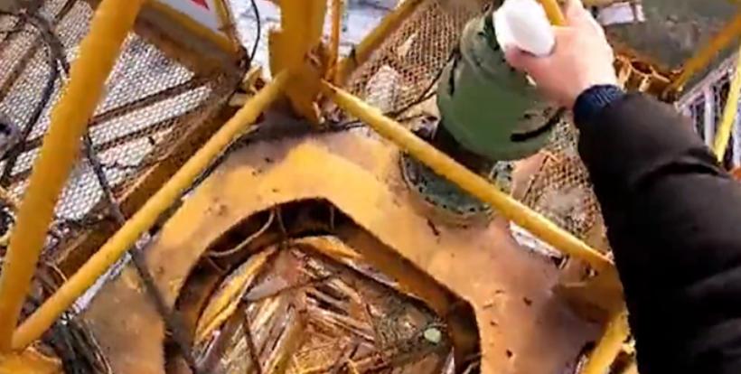 某地女子工地干活撞见男子撒尿，日思夜想成病，竟报警让对方负责