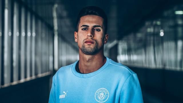 足球转会爆料人罗马诺,足球转会传闻