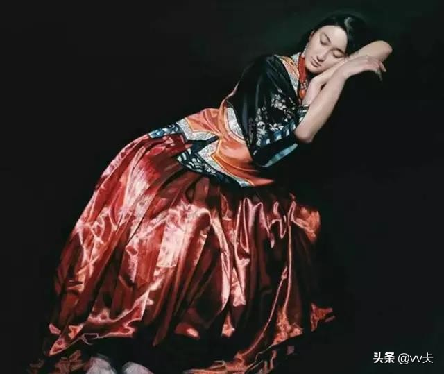 男人眼中的大美女到底长什么样,男人眼里的大美女是啥样的