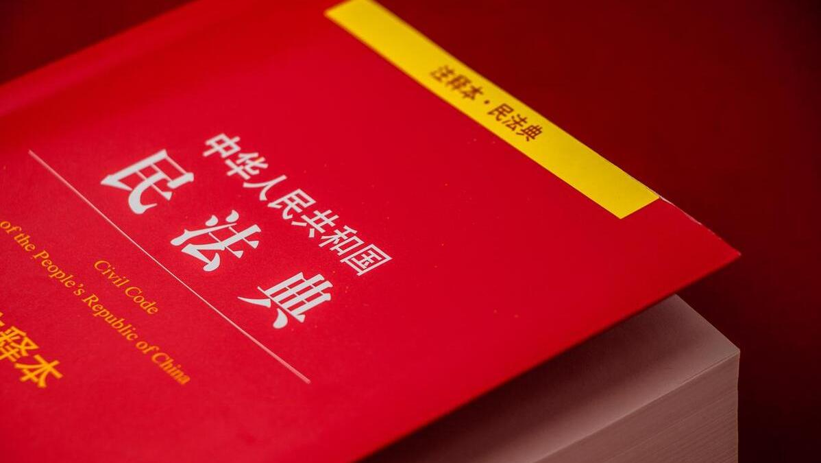 农村父母过世老房子怎么继承,同父异母的哥哥死了财产怎么继承