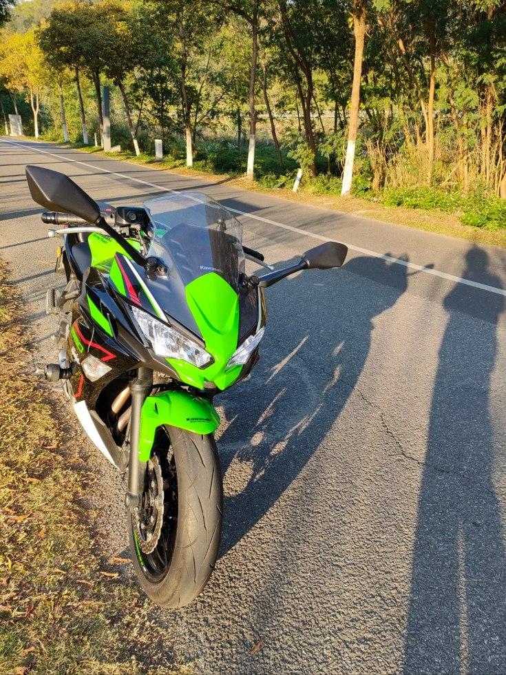 川崎忍者650骑二三百公里适合吗,川崎忍者650原版极速多少