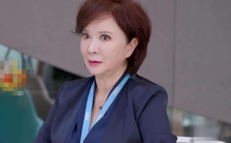 那些整容失败的女明星盘点,整容的女明星老了会怎样