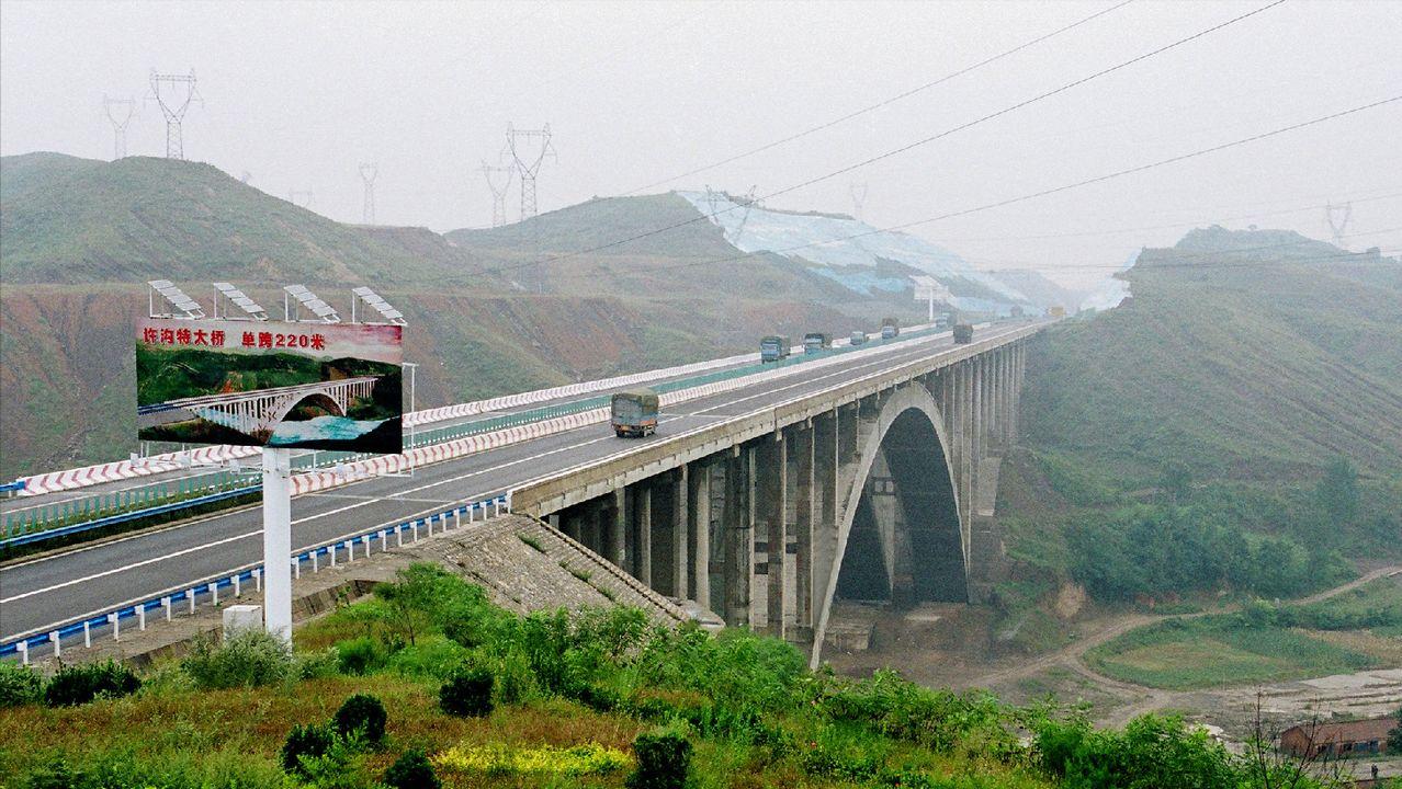 中国跨海跨江跨河桥梁世界第一,中国建的高难度桥梁