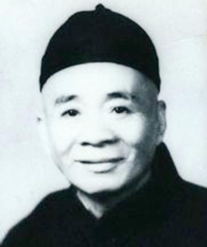 六小龄童哭灵,六小龄童唐僧送行