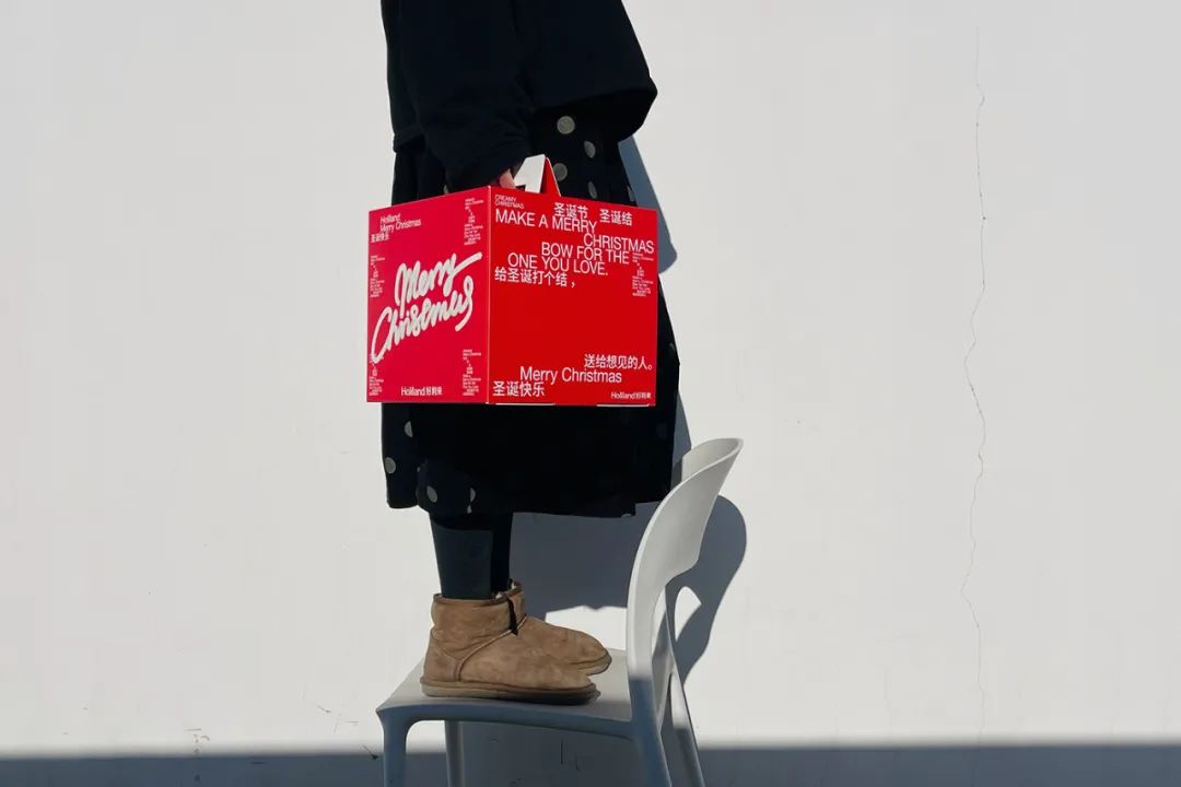 包装的圣诞礼物,包装圣诞礼物的包装纸今天哪里有