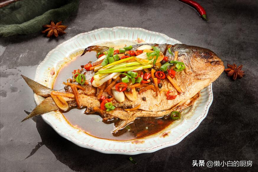 实用吃鱼小技巧过年孩子也爱吃,刺多的鱼怎么做适合儿童吃