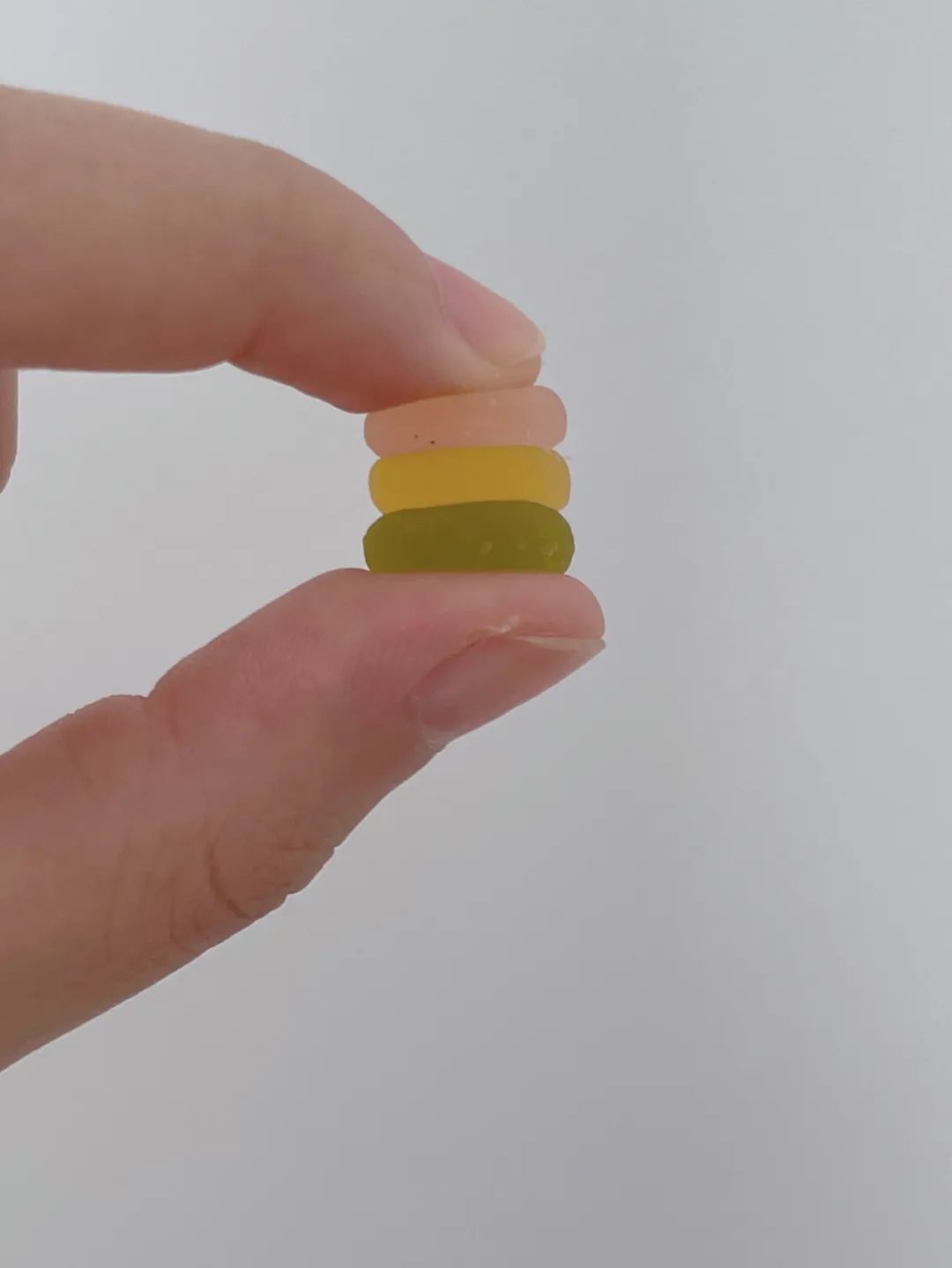 四种包装简陋却很好吃的零食,包装丑但是巨好吃的零食推荐