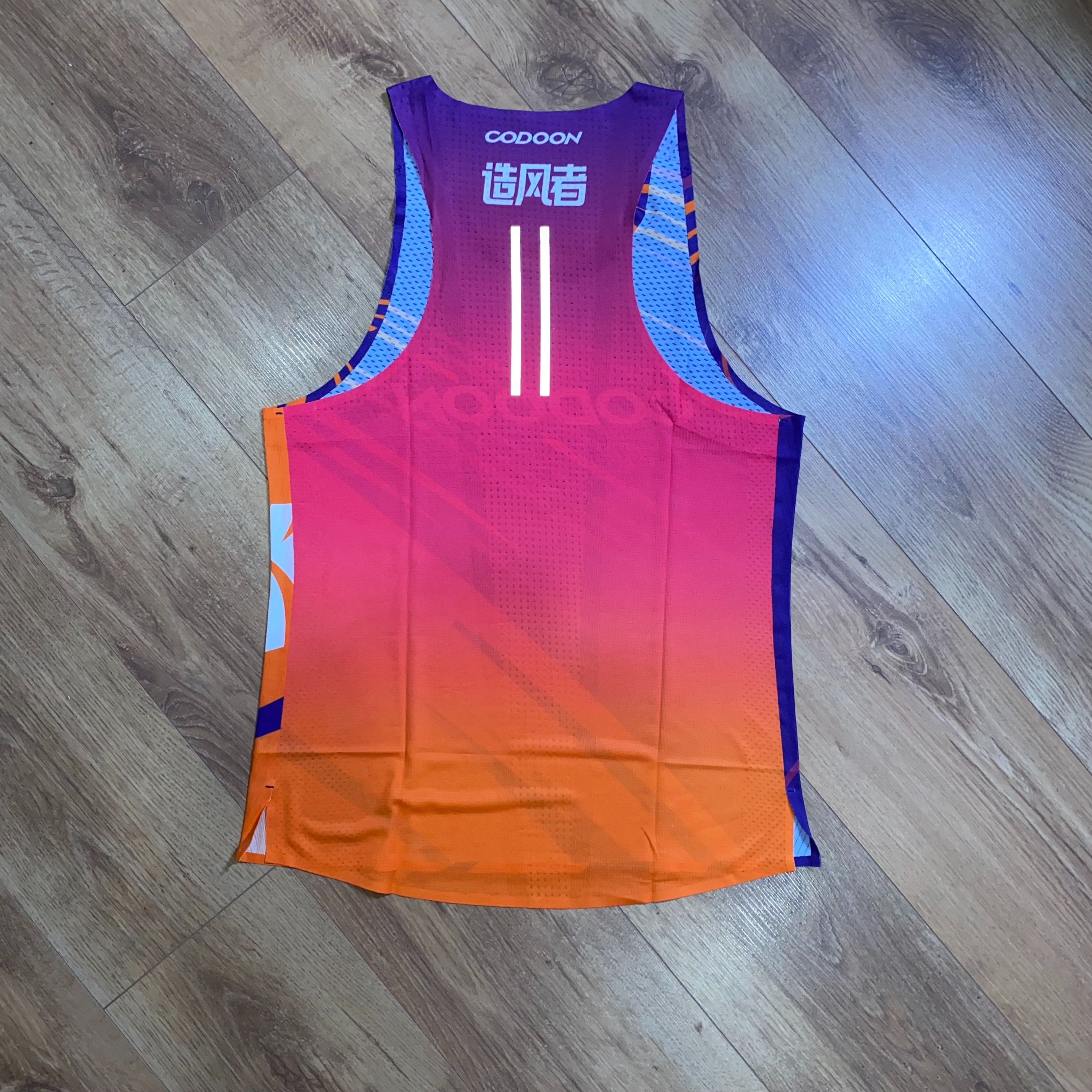 aeroswift绮捐嫳鑳屽績,aeroswift鐢板緞鑳屽績