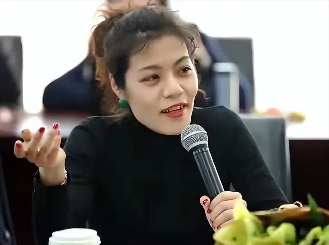 复旦女神教师陈果励志视频,复旦大学女教授陈果感恩视频