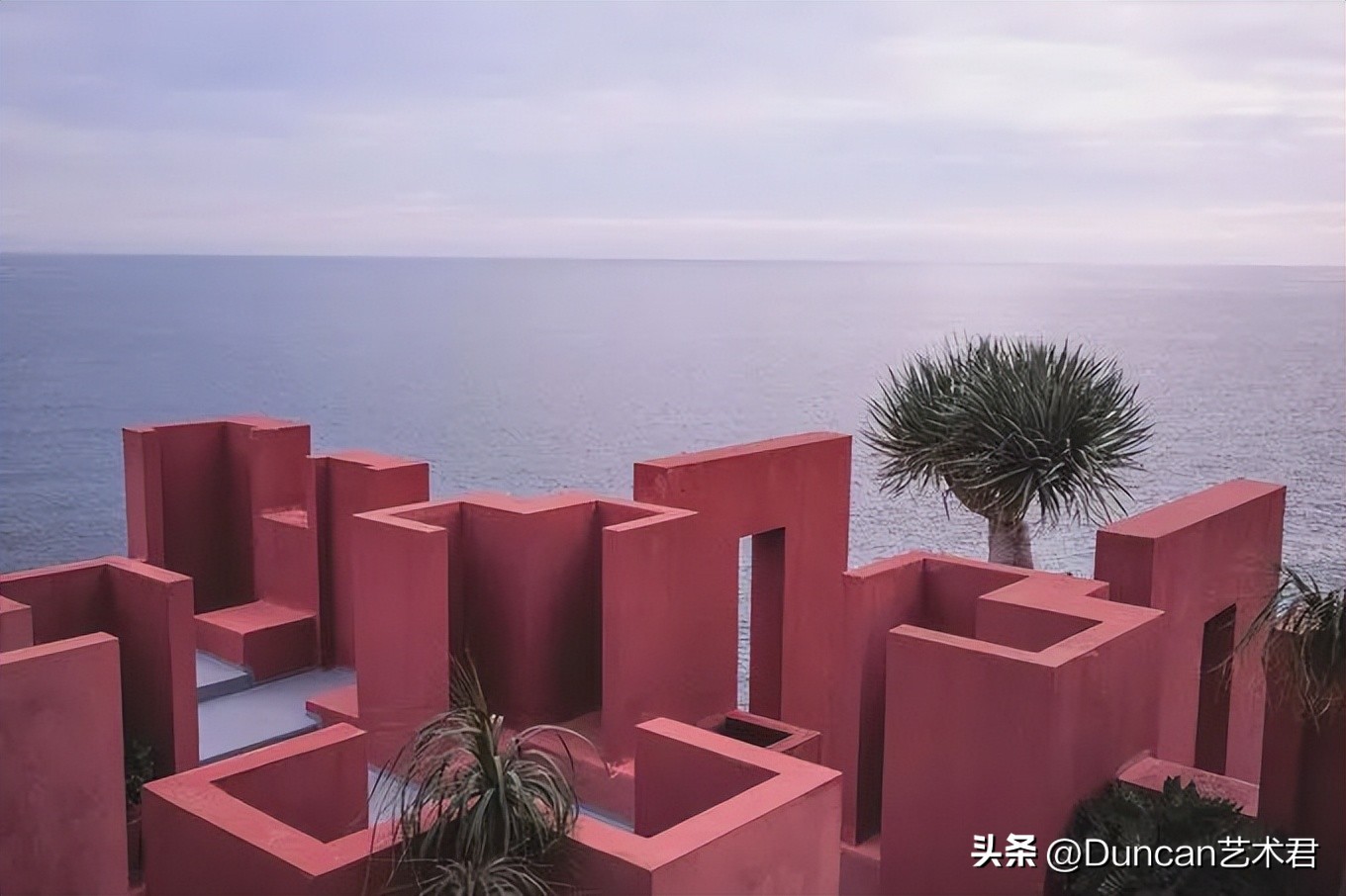 西班牙海边的纪念碑谷,西班牙海岸纪念碑谷