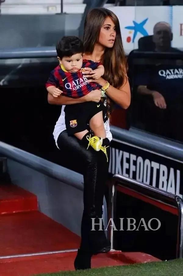 盘点足球场上的令人羡慕的爱情,足球界里让人羡慕的爱情