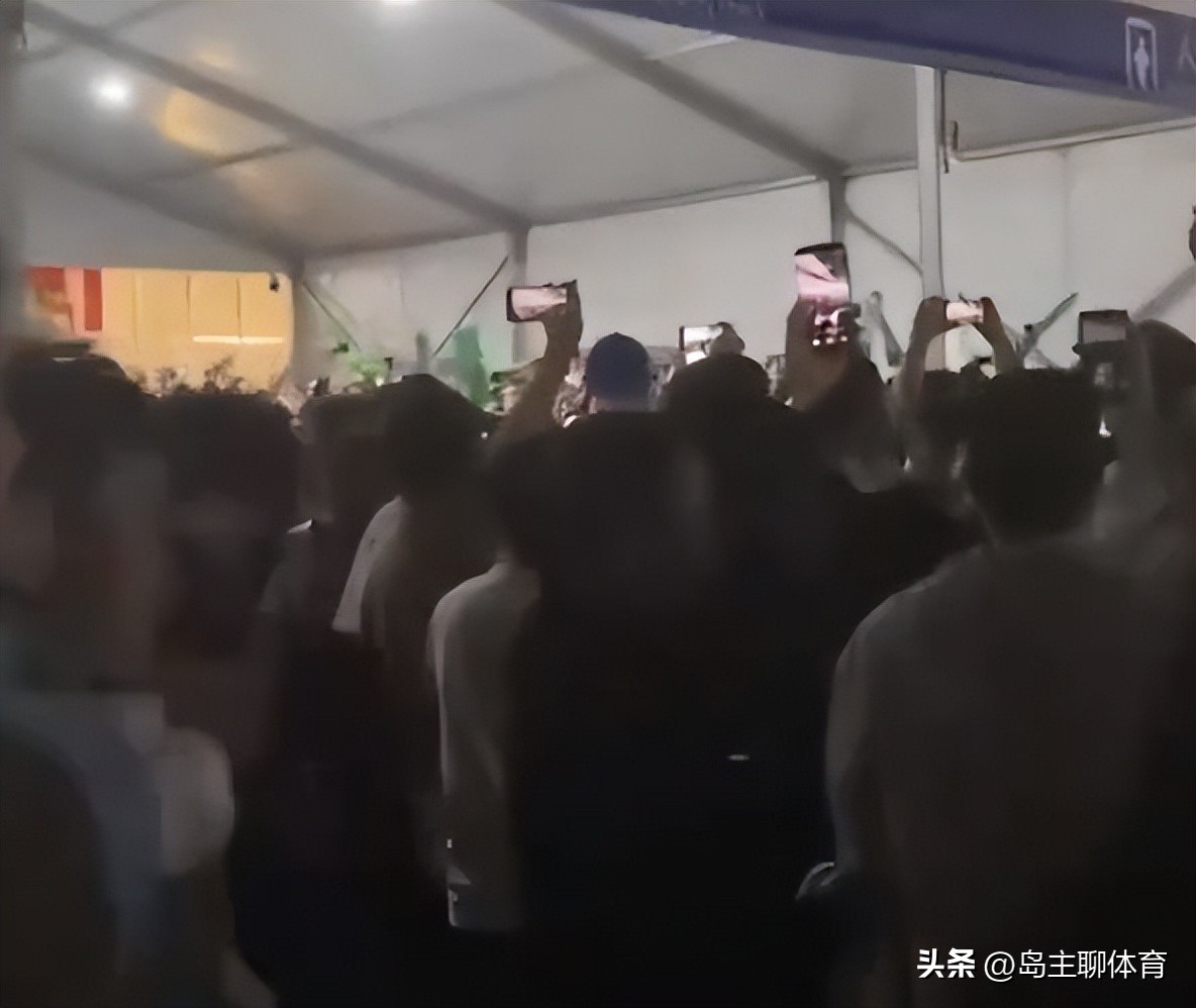 输球又输人nbatop榜,输球又输人名帅坦言带不动球队