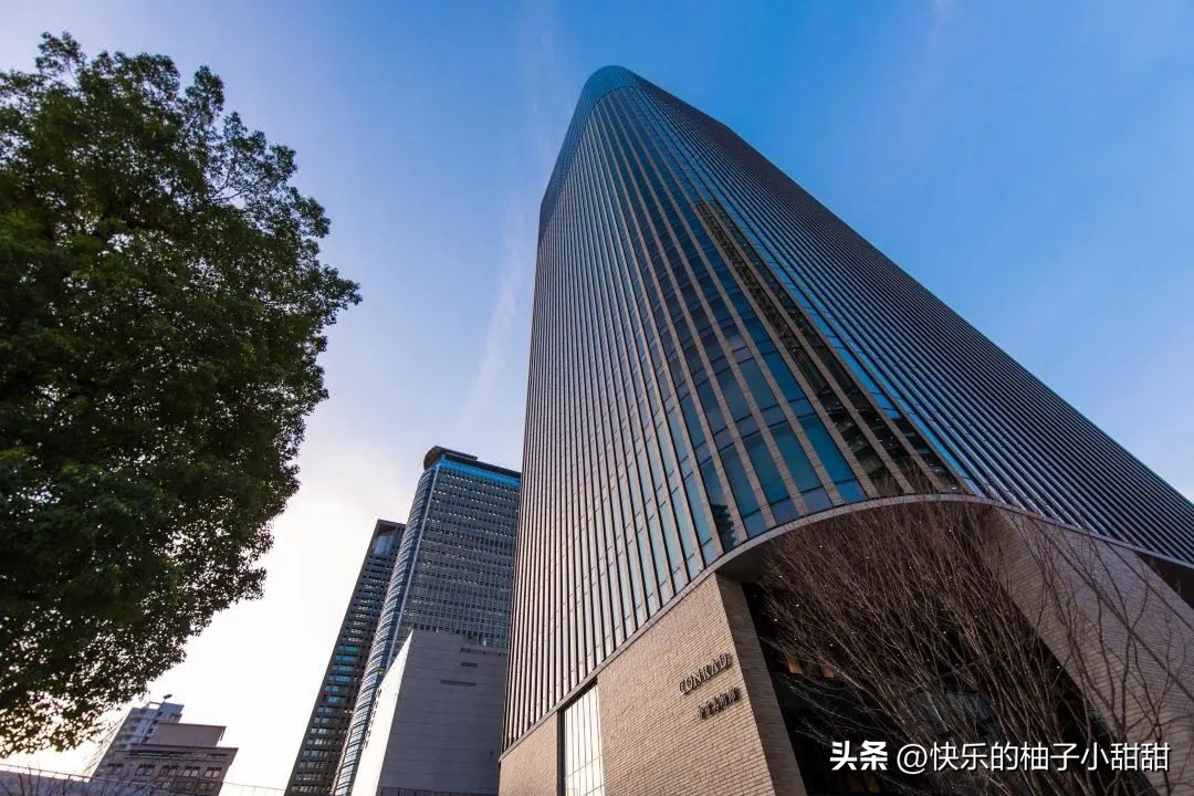 海水不输冲绳，这座青春背后的小城，夏日烟花又封神了！