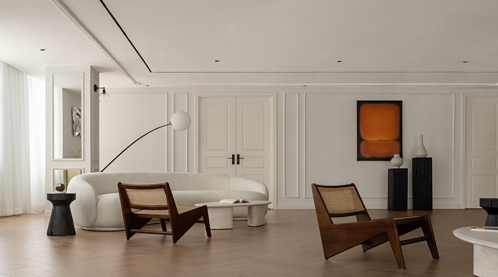 熙攘老街中的“后花园”大巭服饰深圳办公设计欣赏