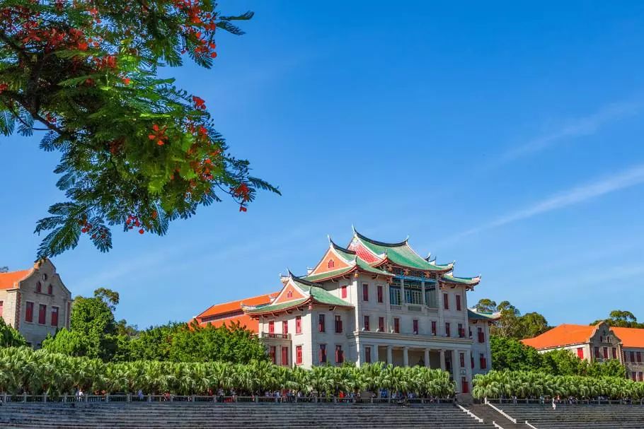 看世界最美大学的样子,全球最美大学