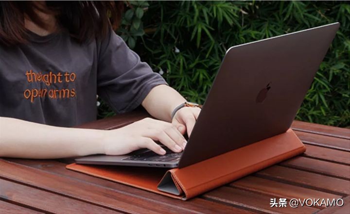 瀹炵敤绗旇鏈唴鑳嗗寘,绗旇鏈唴鑳嗗寘杞昏杽瀹炵敤