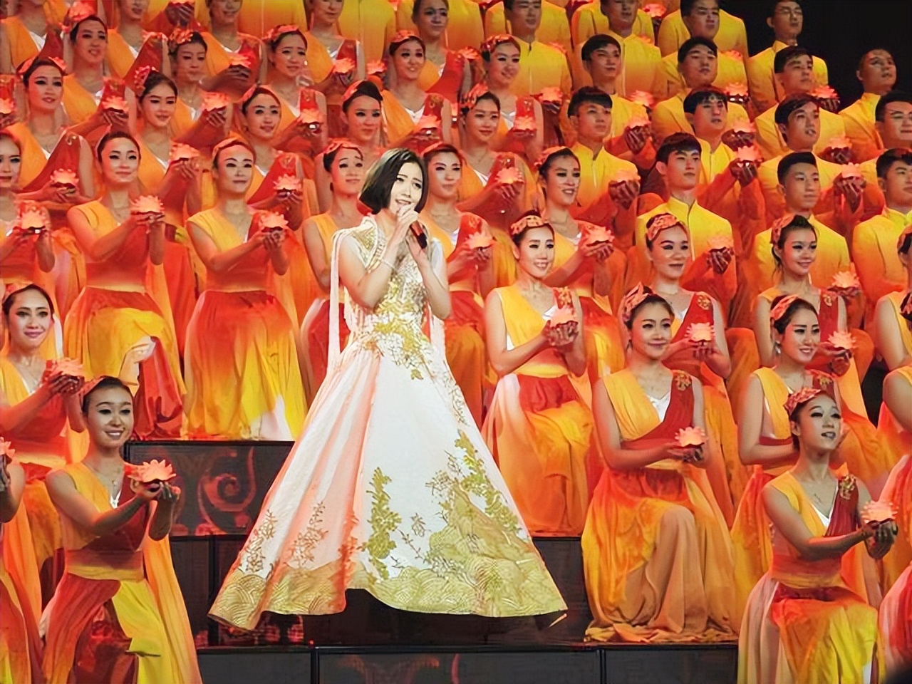 青歌赛7位冠军全部销声匿迹,最后一届青歌赛民族唱法冠军