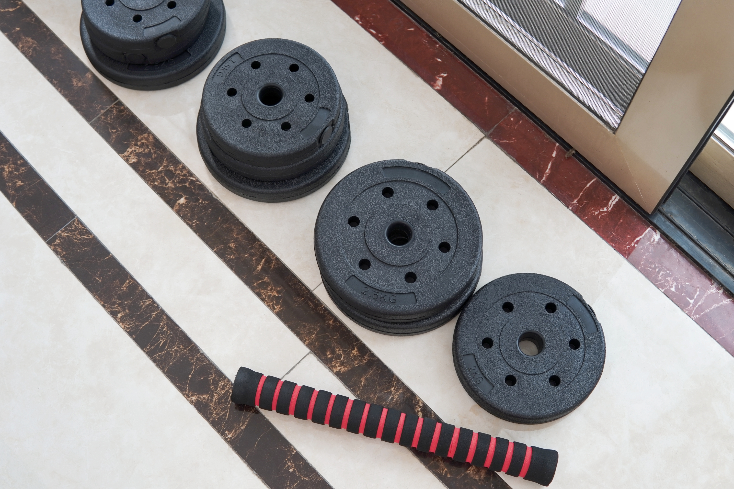 减肥神器助你告别赘肉肌肉,夏天无器械减肥操