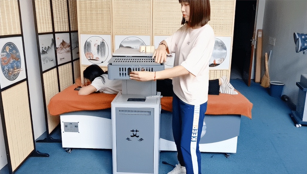 智能艾灸仪器和普通艾灸的区别,艾灸仪的十大功能