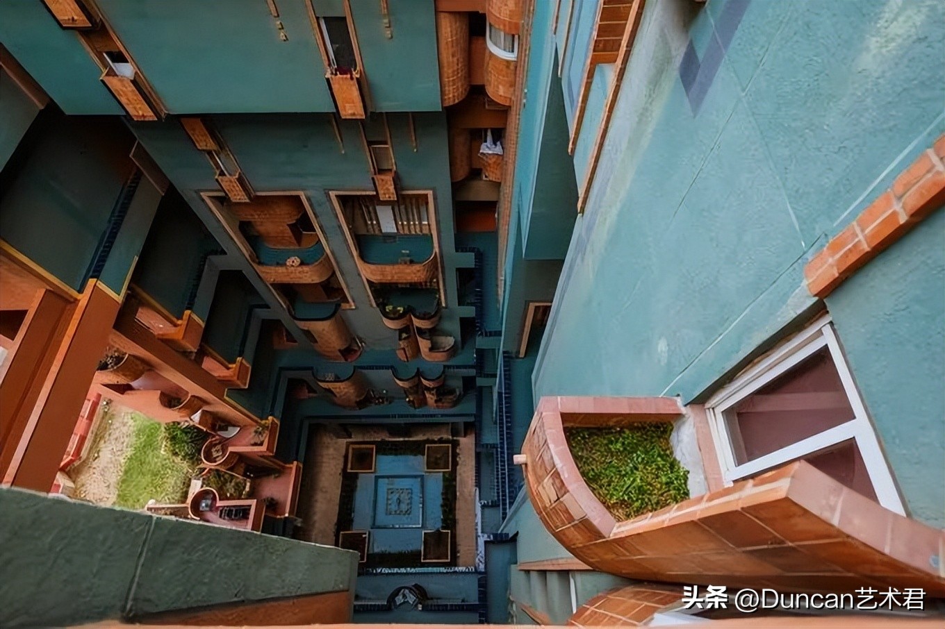 西班牙海边的纪念碑谷,西班牙海岸纪念碑谷