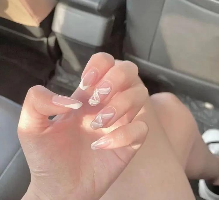 你一定要试试这3种美甲,盘点十款最受欢迎的美甲