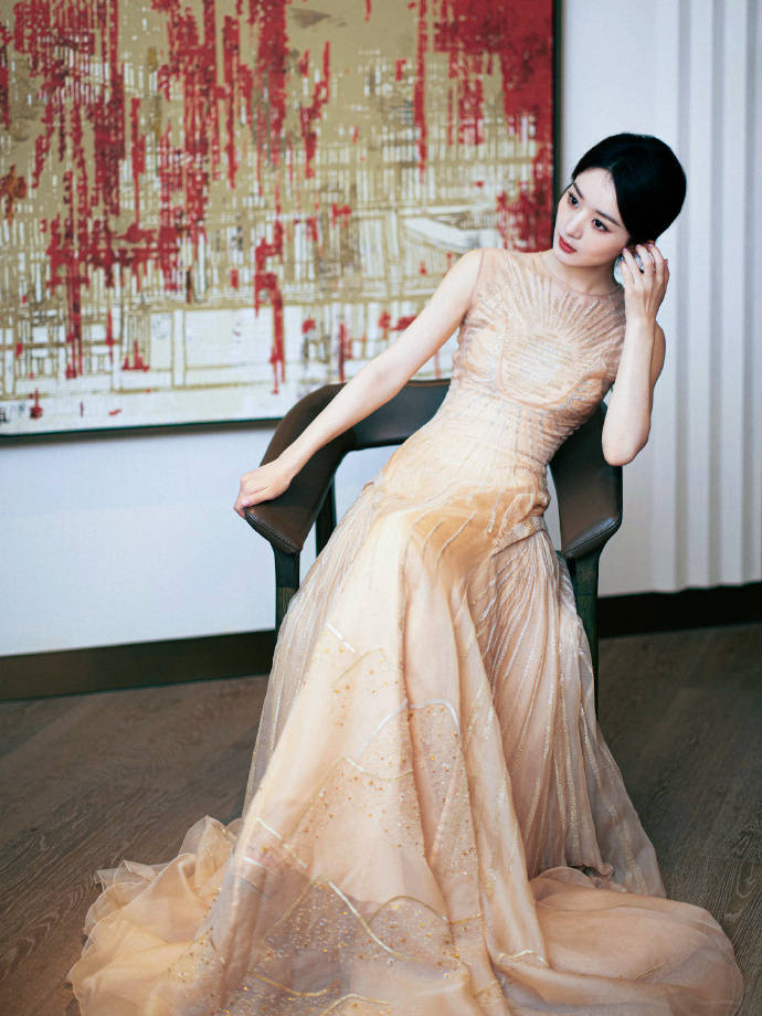 赵丽颖小揪揪怎么扎,赵丽颖小揪揪q版微博