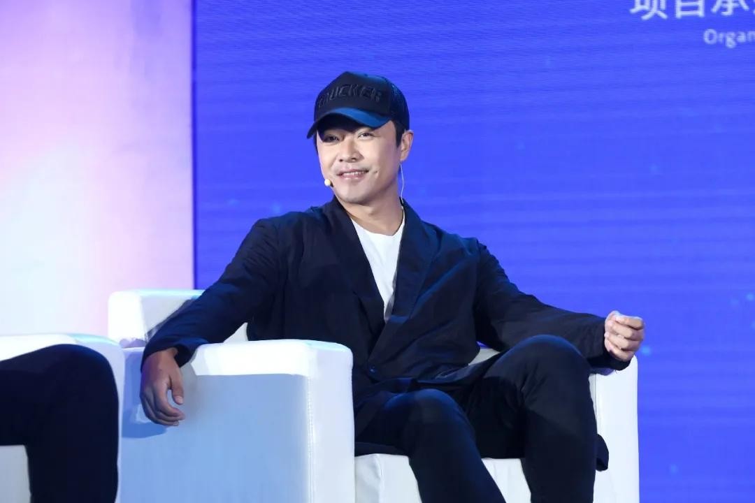 陈思诚电影商人,陈思诚导演作品票房破100亿