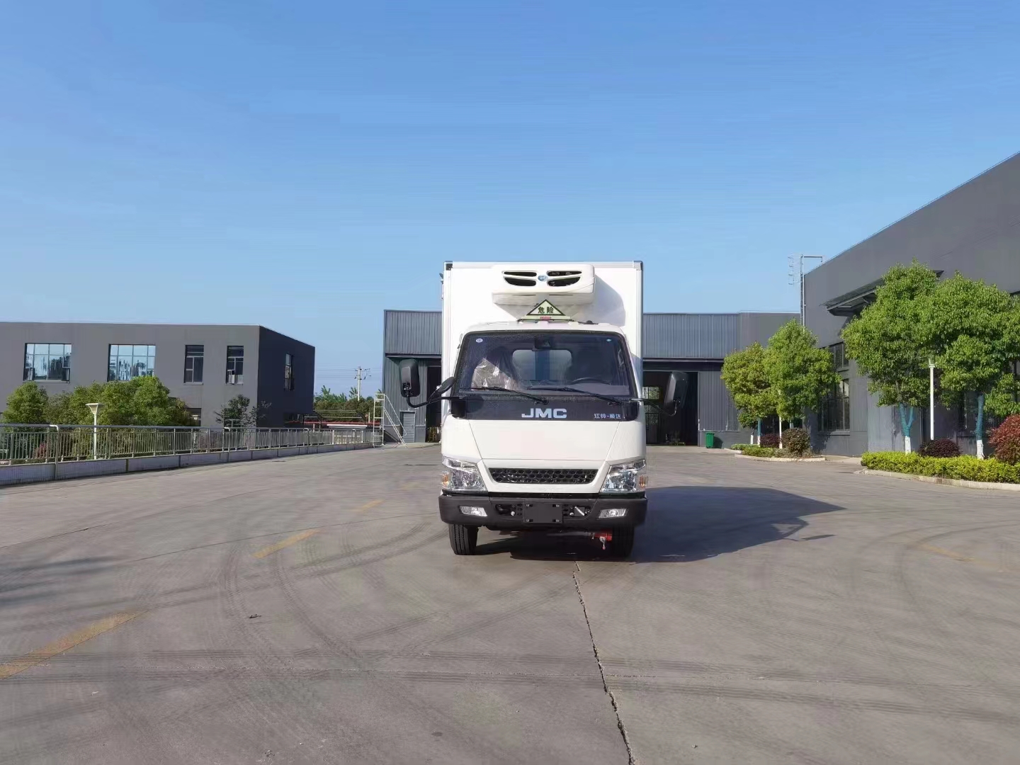 蓝牌江铃医疗废物转运车医院医废运输车