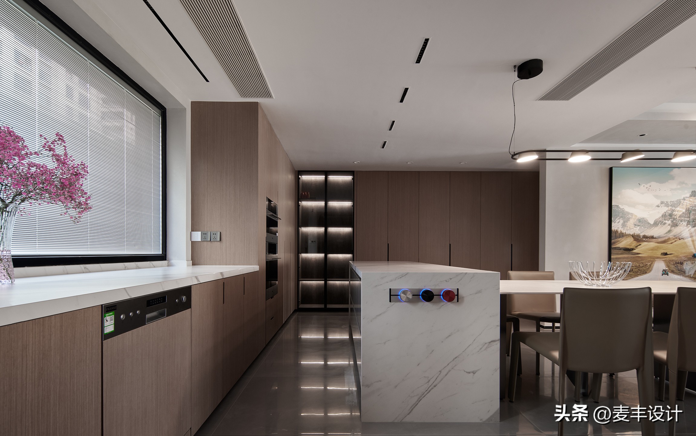 MHOO|沐光而居220㎡白马御府现代复式私宅