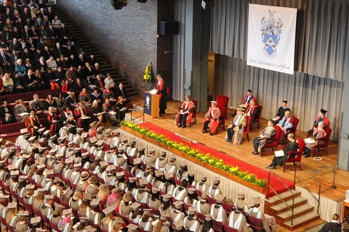 绩点低建议去申的三所英国大学,除了QS不行,其实性价比都高