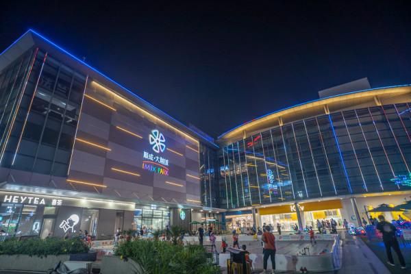 美食与美景并存,美食与美景交相辉映