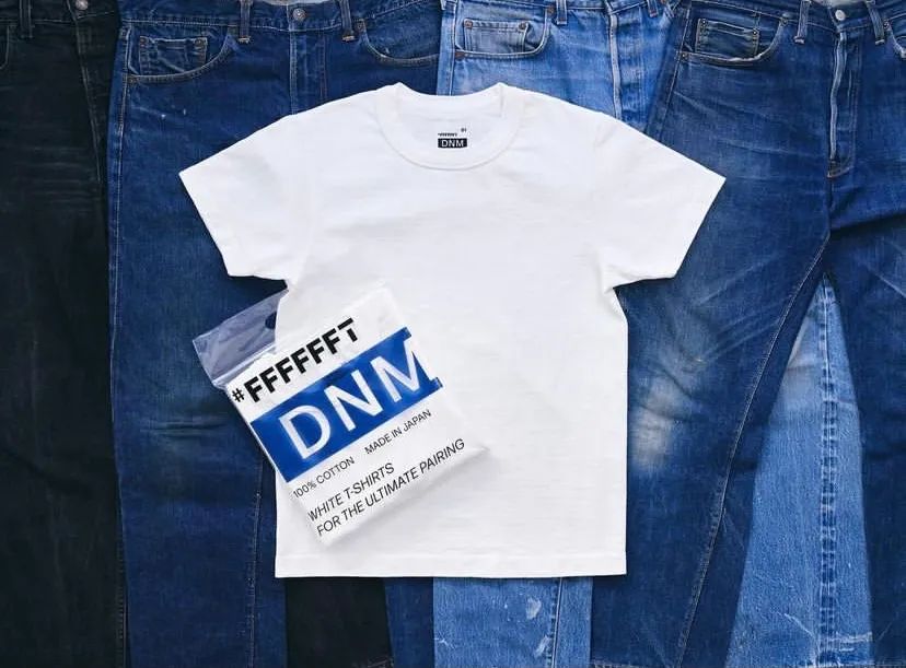 这家只卖白Tee的店成立7周年，干了一件大事