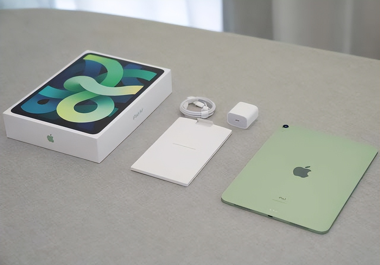 比新机便宜800元！苹果国内上架iPadAir4官翻版，性价比如何？