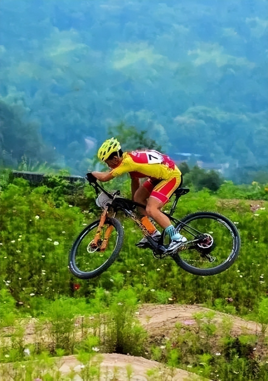 春暖花开运动好时节,春暖花开该开始运动了