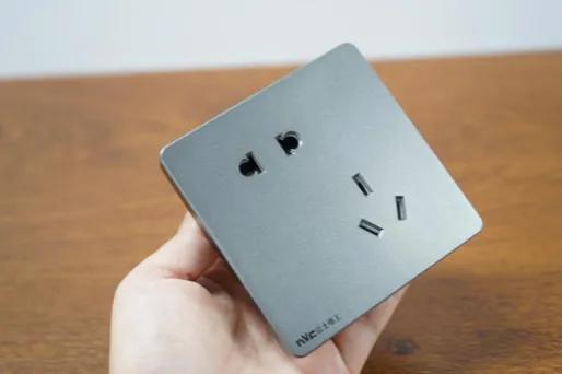 nvc与雷士电工的区别,nvc雷士开关插座