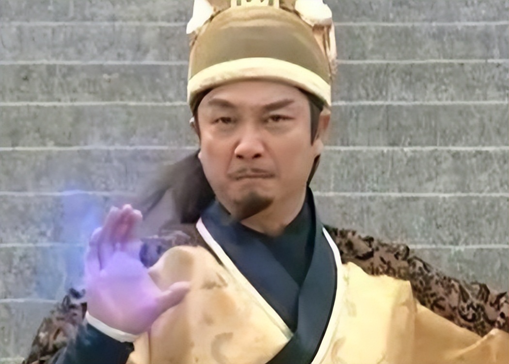 铁胆神侯发现素心和古三通有儿子,铁胆神侯跟海棠谈古三通